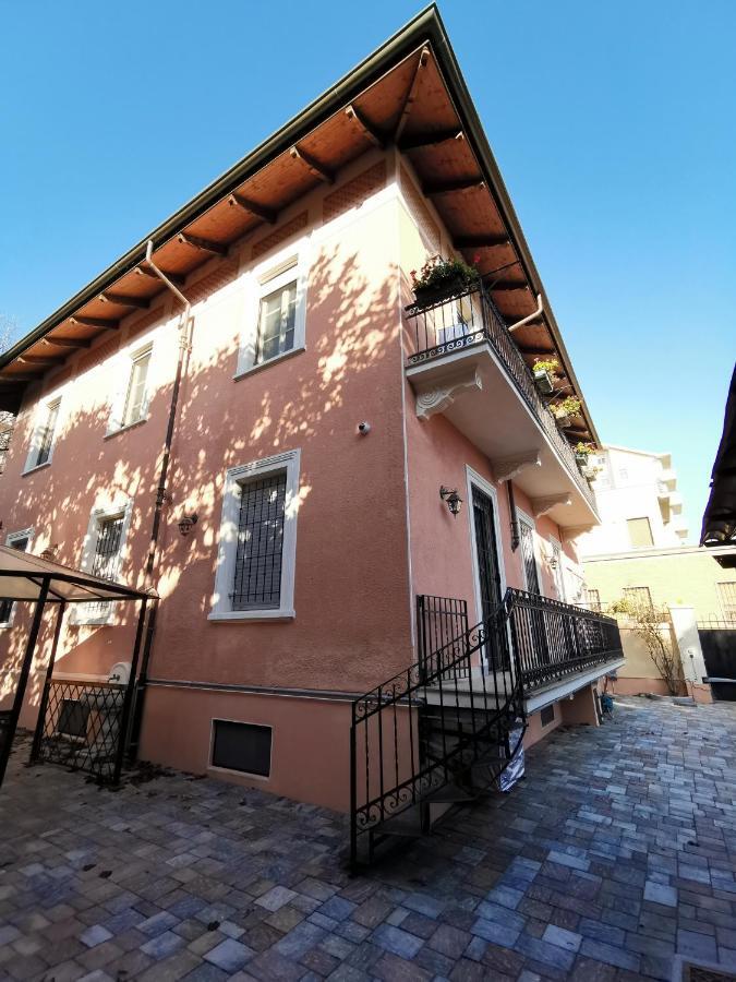 B&B Ad Quintum Torino Collegno Exterior foto